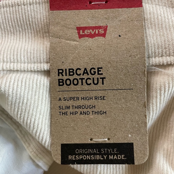 Levi's Women's Cream Ribcage Bootcut Corduroy Jeans 90's - Picture 10 of 13